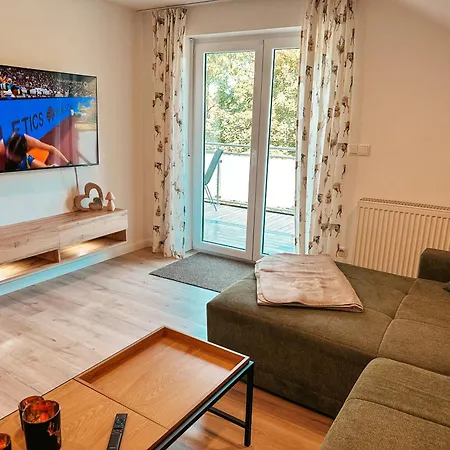 公寓 Bachgefluester-suite *