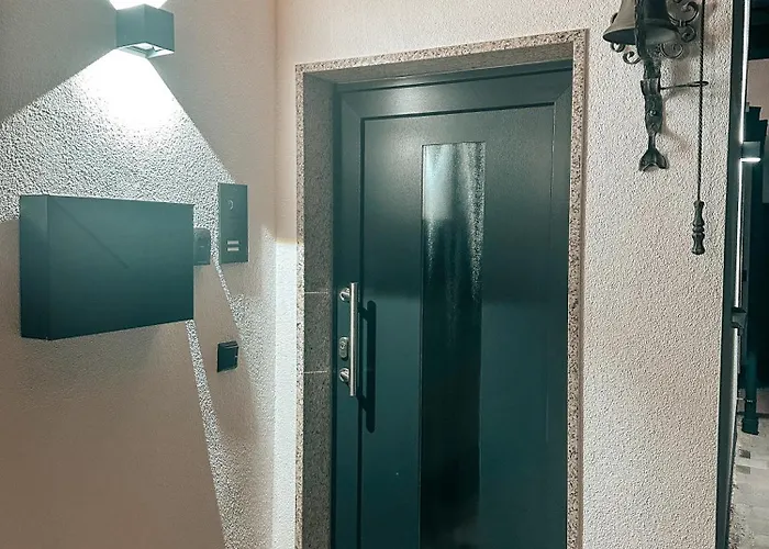 شقة Bachgefluester-suite